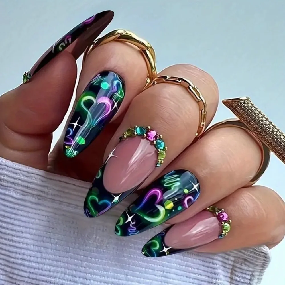 Black Heart Fake Press On Nails NWT